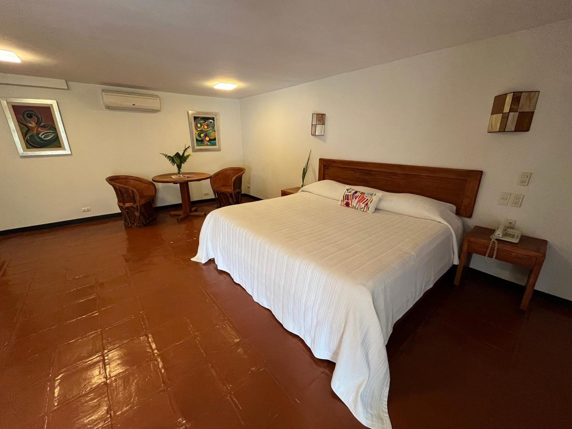 Hotel Ilebal Cuernavaca Centro - Lugar Con Encanto! ภายนอก รูปภาพ