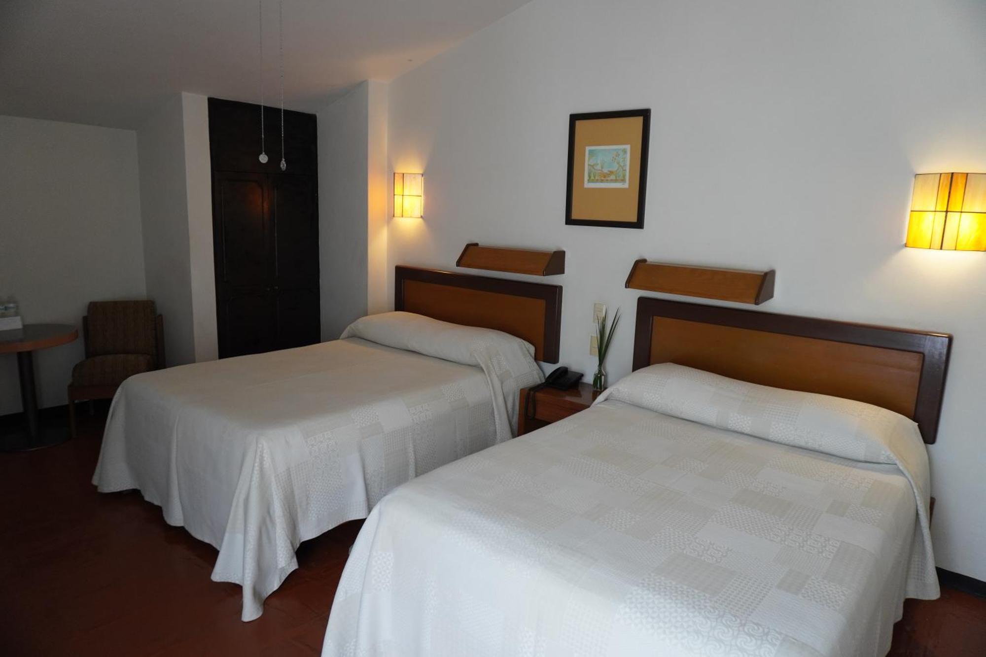 Hotel Ilebal Cuernavaca Centro - Lugar Con Encanto! ภายนอก รูปภาพ